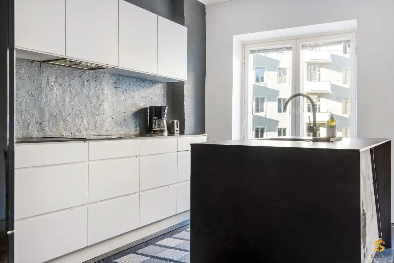 Wehost Ruusankatu 8 Helsinki Apartment